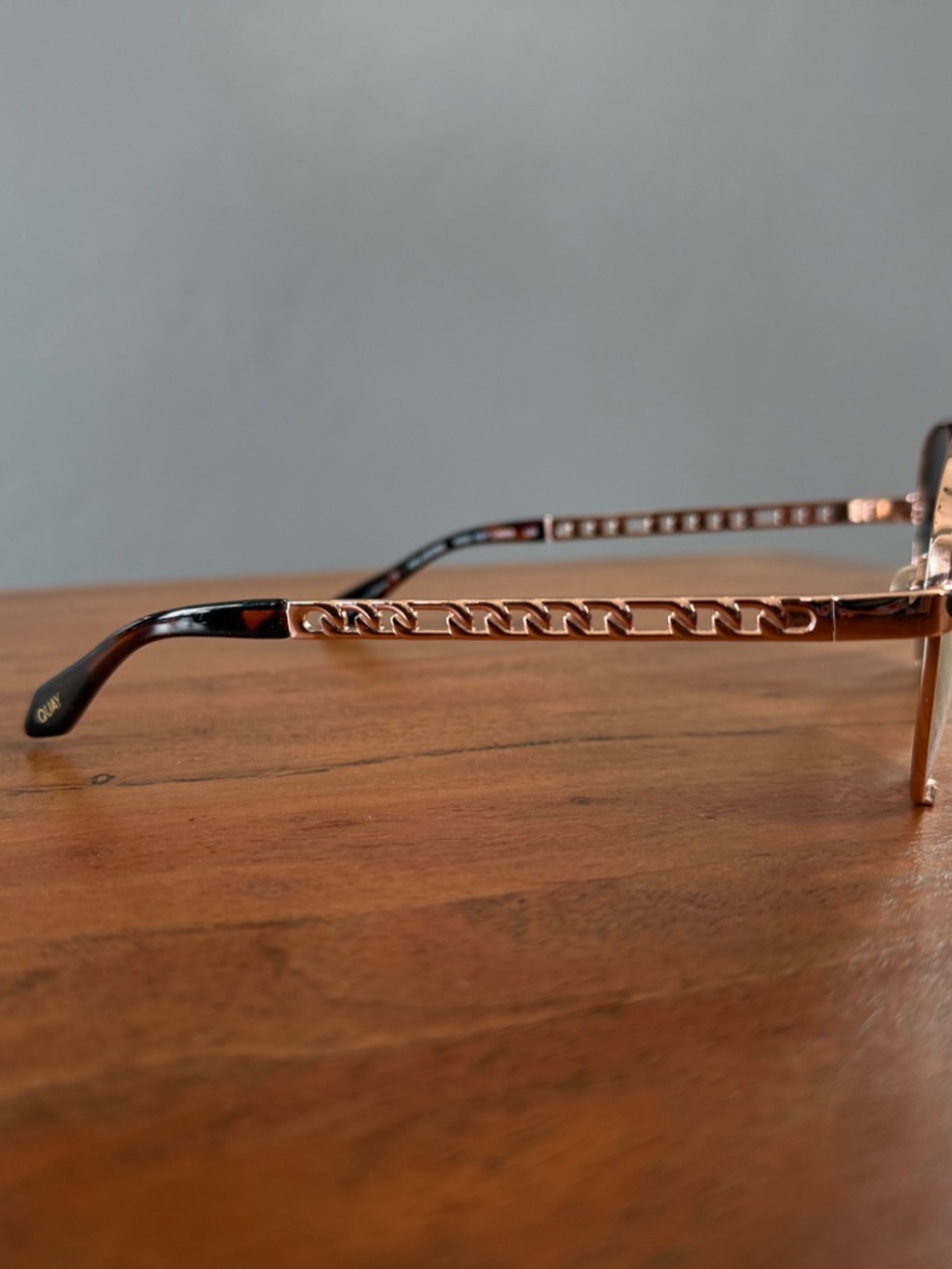Quay Aviators - Picture 2 of 2